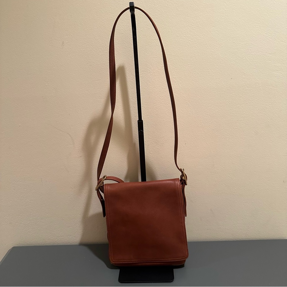 Vintage Coach Legacy Slim Flap Brown Leather Crossbody style 9821 (2002)